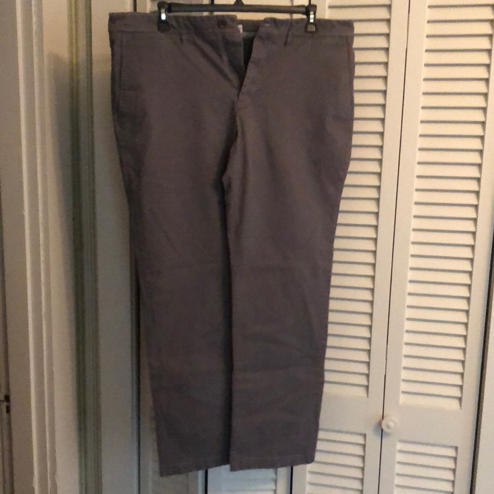 Good fellow brand by Target men’s gray chinos size 40x32 straight leg